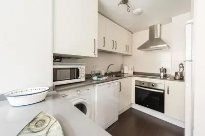 Una cocina o zona de cocina en Apavonia Apartamento 2 Dormitorios Distrito Latina Madrid