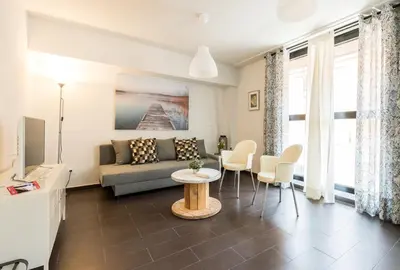Zona de estar de Apavonia Apartamento 2 Dormitorios Distrito Latina Madrid