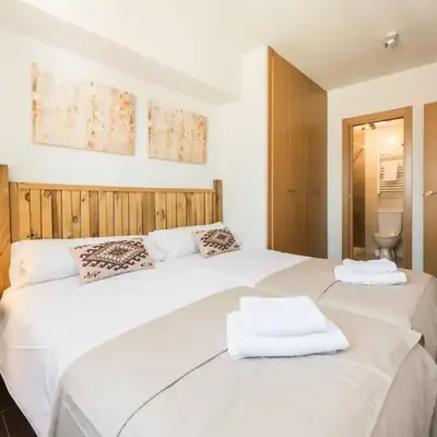 Apavonia Apartamento 2 Dormitorios Distrito Latina Madrid