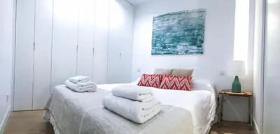 Cama o camas de una habitación en Lujoso apto calle mayor