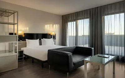 Cama o camas de una habitación en AC Hotel Atocha by Marriott