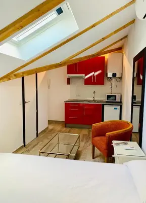 Una cocina o zona de cocina en Hotel Madrid Río