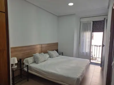 Cama o camas de una habitación en Hostal Zamorán -Madrid Centro Gran Vía Sol-