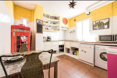 Una cocina o zona de cocina en Romantic Central Terrace