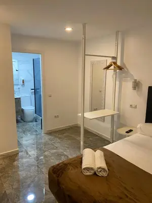 Un baño de Hostal Oliver