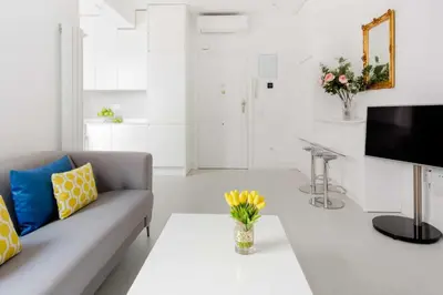 Una televisión o centro de entretenimiento en El Viso Smart III