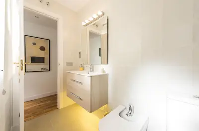 Un baño de Latina Suite