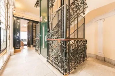 Plano de M&F Apartaments Gran Via