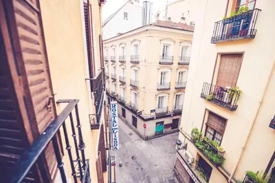 El barrio de los alrededores o un barrio cerca de este hostal o pensión