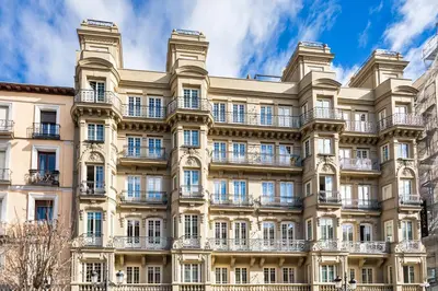 Edificio en el que se encuentra el hotel