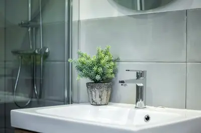 Un baño de Ático Plaza Mayor - Estilo, Luz y la Mejor Ubicación en Madrid