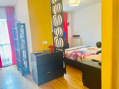 Cama o camas de una habitación en ATICO & TERRAZA a 6 minutos en metro de ATOCHA estacion central
