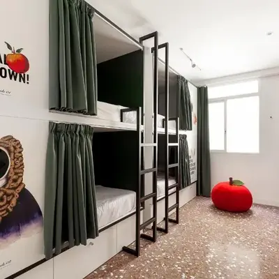 2060 The Newton Hostel