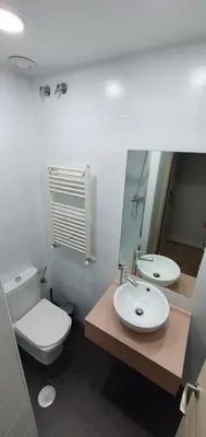 Un baño de CH Lemon Rooms - Madrid