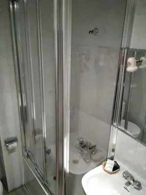 Un baño de Hostal Jemasaca-Palma61