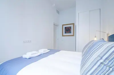 Cama o camas de una habitación en Cozy with Balconies - 1Bedroom 1Bathroom - Sol