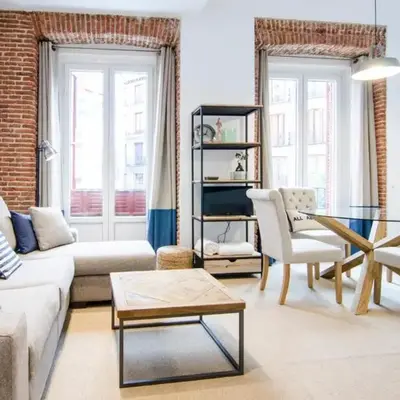 Cozy with Balconies - 1Bedroom 1Bathroom - Sol