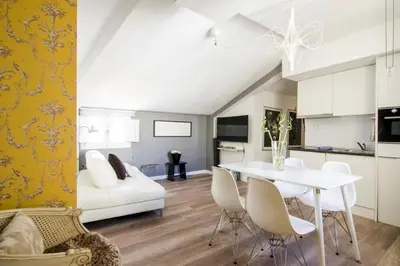 Una cocina o zona de cocina en Bright Cozy 1 BD- Retiro