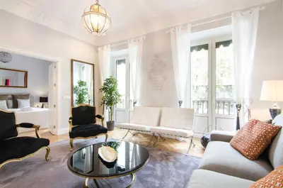 Zona de estar de Stunning Stylish 4BD 3BTH - City Center-Atocha