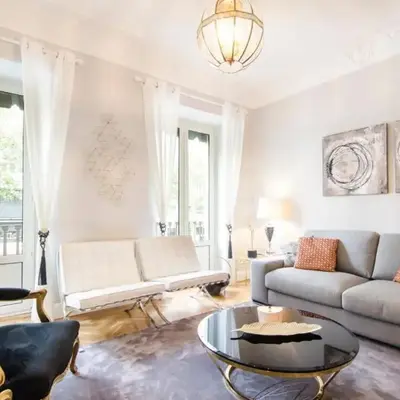 Stunning Stylish 4BD 3BTH - City Center-Atocha