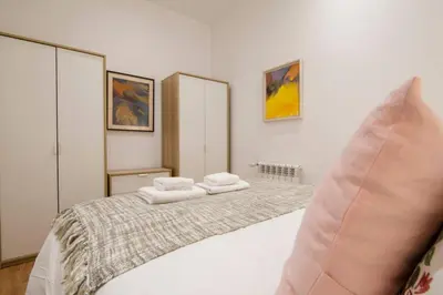 Cama o camas de una habitación en Increíble nuevo 3BD 2BTH - Centro de la ciudad