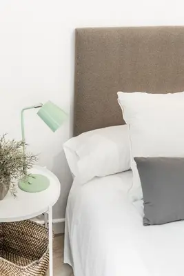 Cama o camas de una habitación en Waou Malasaña I - Alquiler Corta Duración