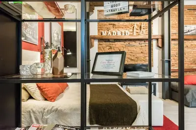 Cama o camas de una habitación en Hermoso Estudio en Lavapiés - Wifi