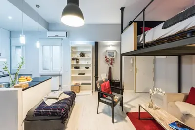 Cama o camas de una habitación en Moderno Apartamento en Lavapiés