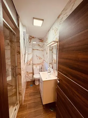 Un baño de 16 Mirasierras