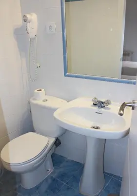Un baño de Pensión Estrella