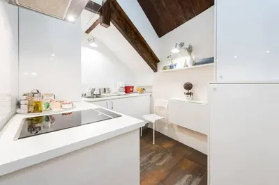 Una cocina o zona de cocina en Apartamento en Calle Relatores