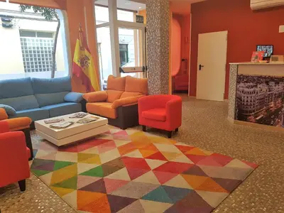 Zona de estar de Avenida De America Tijcal