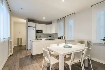 Una cocina o zona de cocina en Castellana Suites