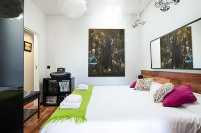 Cama o camas de una habitación en Tigerwood apartment. Newly renovated