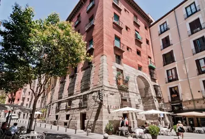 Edificio en el que se encuentra el apartamento