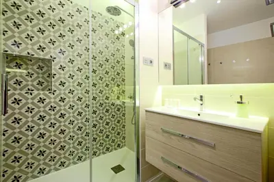Un baño de Prado Suite