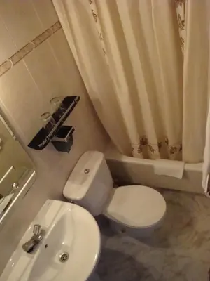 Un baño de Hostal Zamora