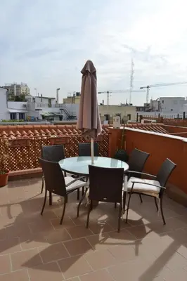 Un balcón o terraza de New Point Madrid Apartments