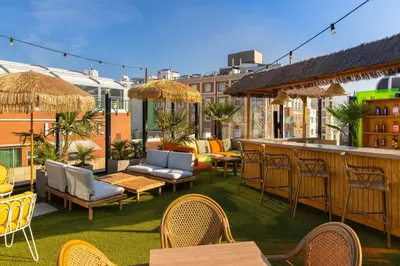 Un patio o zona al aire libre en Generator Madrid