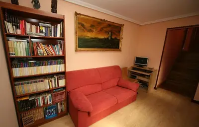 Biblioteca en el albergue