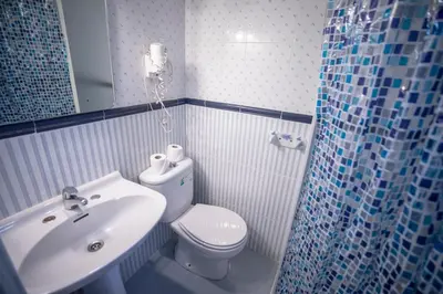Un baño de Hostal Los Perales