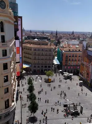 Vista general de Madrid o vista desde el hostal o pensión