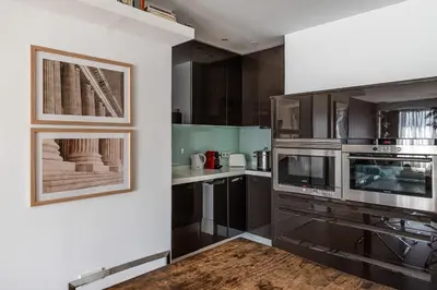 Una cocina o zona de cocina en Waou Chamberi II - Alquiler Corta Duración