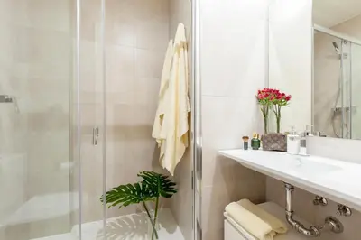 Un baño de Heima Salamanca District MillaDeOro