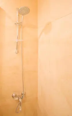 Un baño de Puerta de Atocha - Acogedor estudio para 4 con piscina