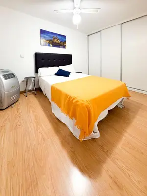 Cama o camas de una habitación en Apartamento sotano en Gran Via Madrid