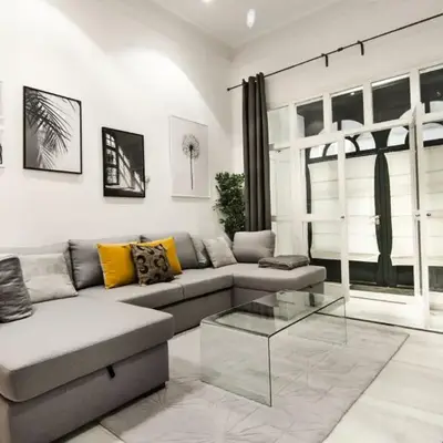 4 bedrooms 3.5 bathrooms furnished - Sol - functional spacious