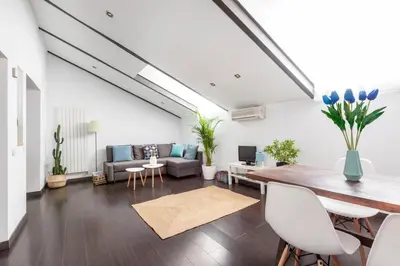 Plano de Cool Loft at Madrid heart a real finding at Malasana