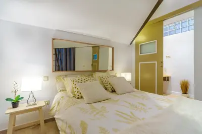 Plano de Stylish Loft at Madrid's Heart, Chueca