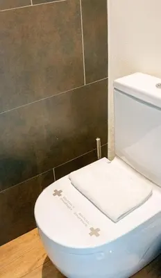 Un baño de Hostal Charlotte-Gran Vía